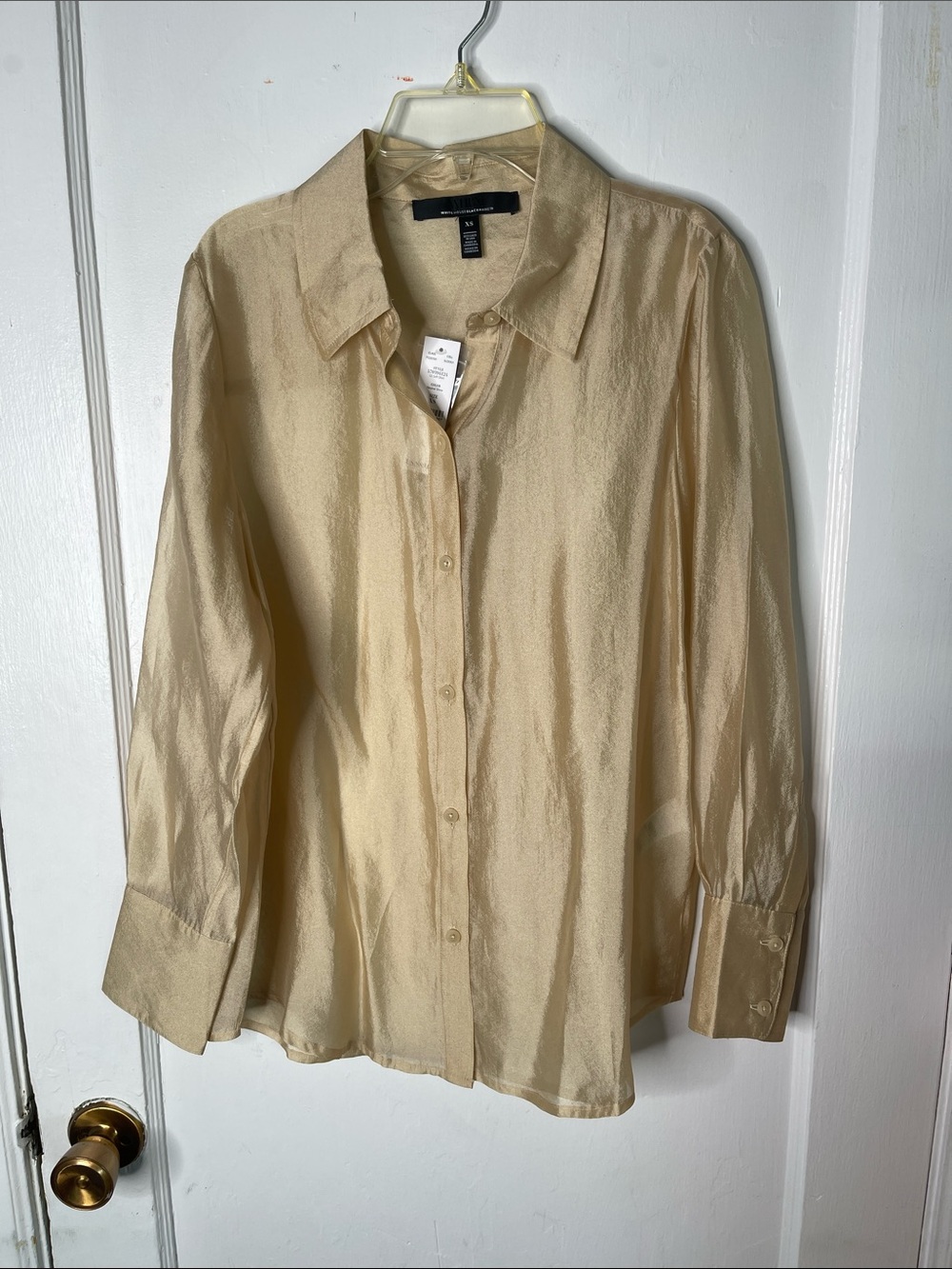 WHBM XS Blouse Soft Gold Shine NWT New White House Black Market Button Front